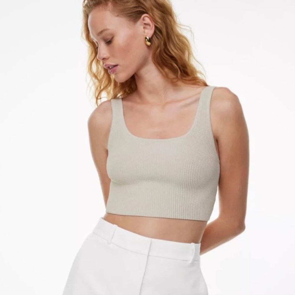 Aritzia Barbaton Sculpt Rib Knit Square Neck Cropped Tank Top in Cream  Sz S